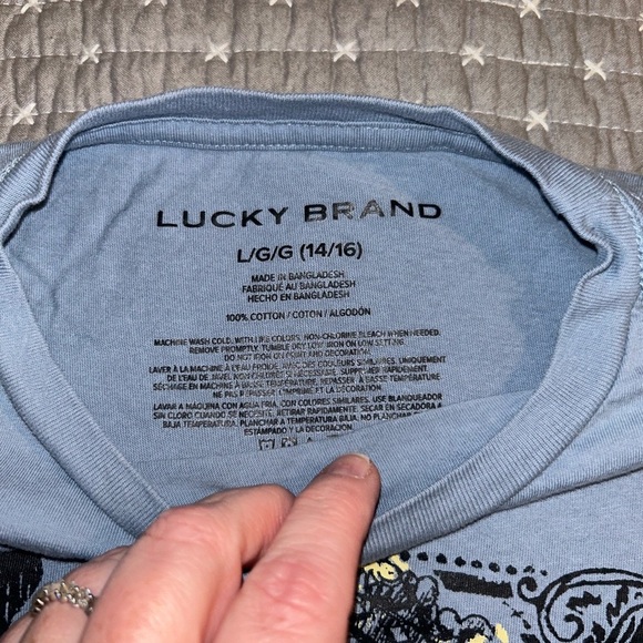 (Bundle 3 for $15) Lucky Brand Playing Card Graphic Tee Kids L - Picture 3 of 4